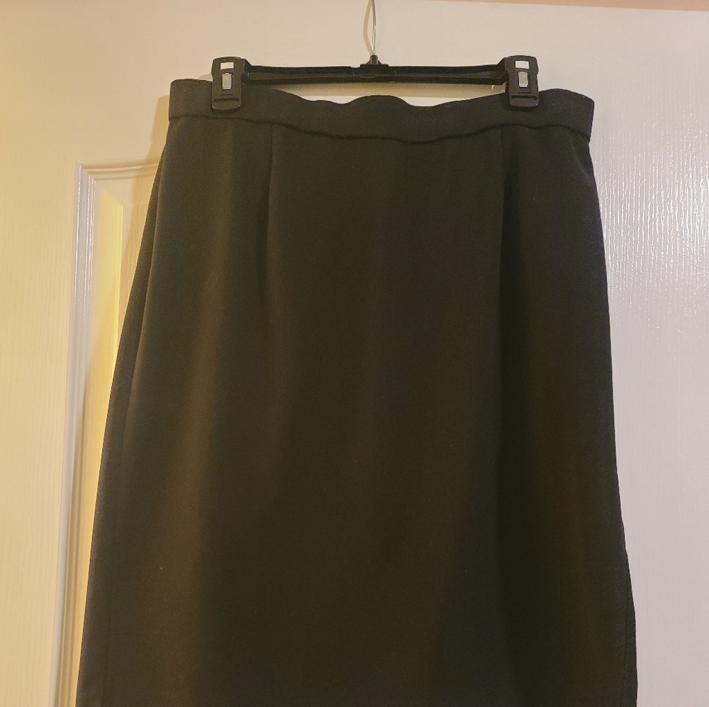 Skirtology Black Skirt